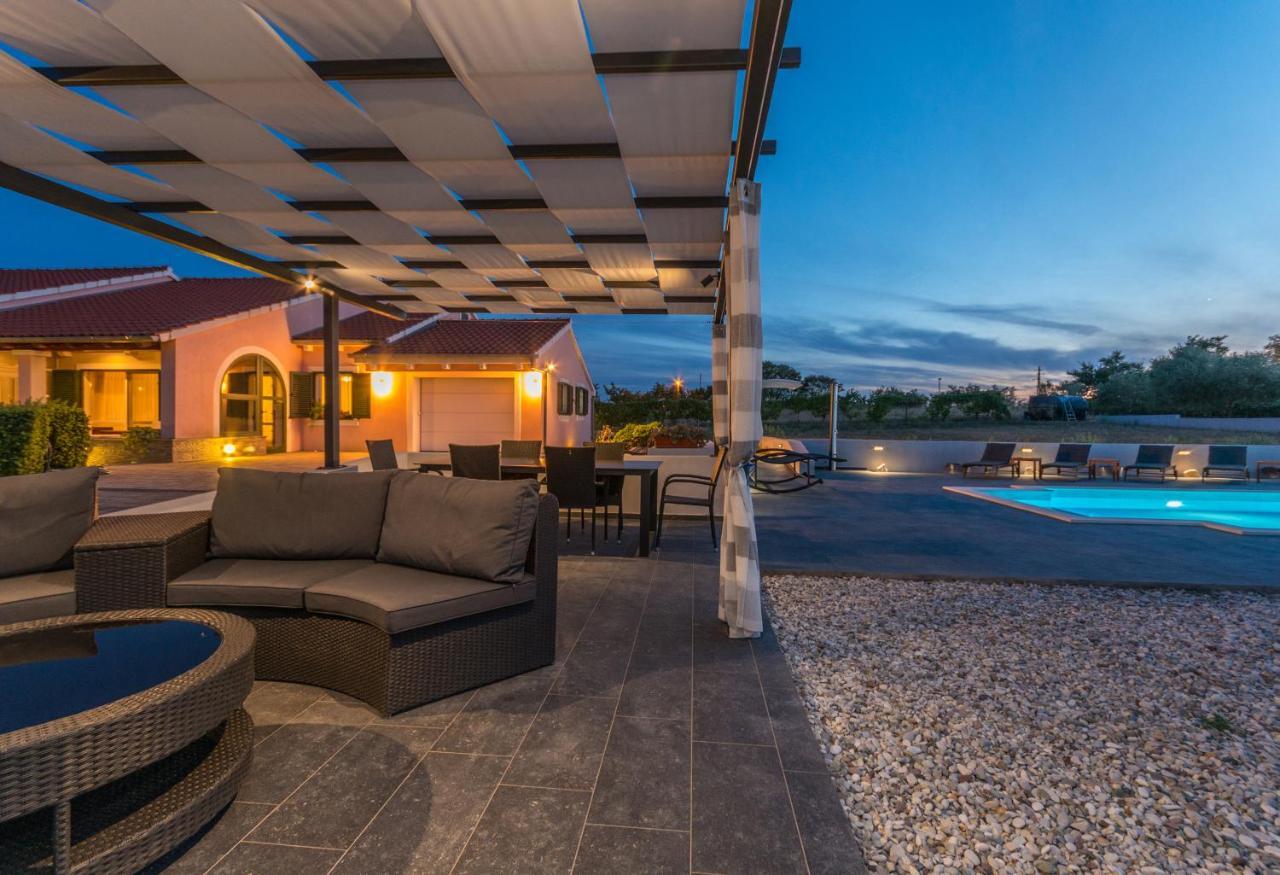 Villa Perini Dvori Donji Zemunik Екстер'єр фото
