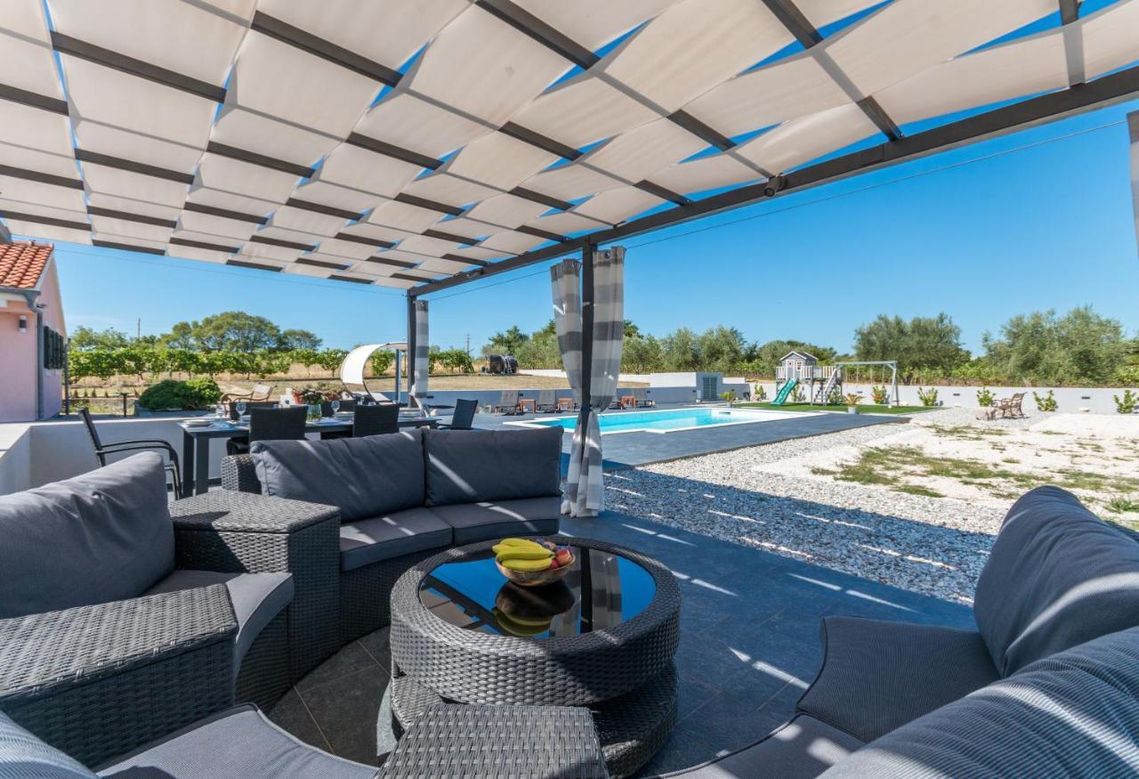 Villa Perini Dvori Donji Zemunik Екстер'єр фото