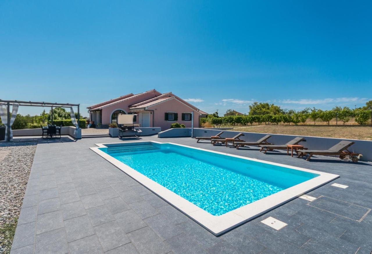 Villa Perini Dvori Donji Zemunik Екстер'єр фото