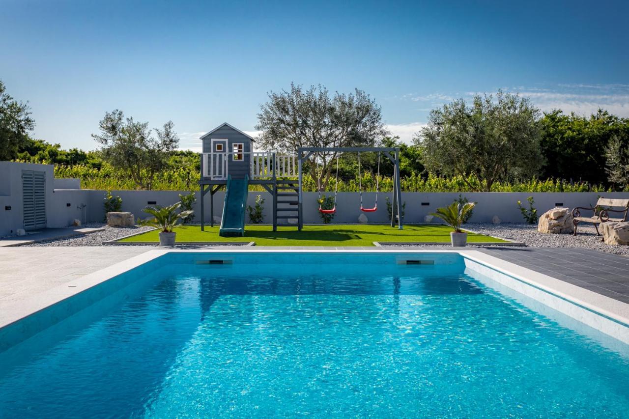 Villa Perini Dvori Donji Zemunik Екстер'єр фото